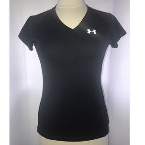 Under Armour V-Neck Cap Sleeve Activewear Logo Top